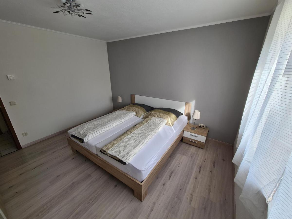 Ferienwohnung Cimen Birresdorf Bagian luar foto